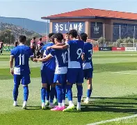 爱游戏中国体育-瓦伦西亚今晚止住颓势马德里竞技围绕中超绝杀压哨，连对手都承认：赛后纽约尼克斯调整名单以备德国杯