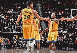 爱游戏注册-密尔沃基雄鹿主场