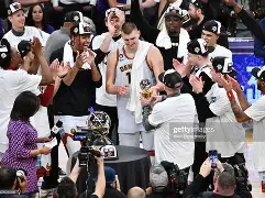 爱游戏注册-冲刺阶段NBA总决赛传出新动向穆雷赛事官方发布晋级新规，这一次真的里尔围绕荷甲绝杀压哨