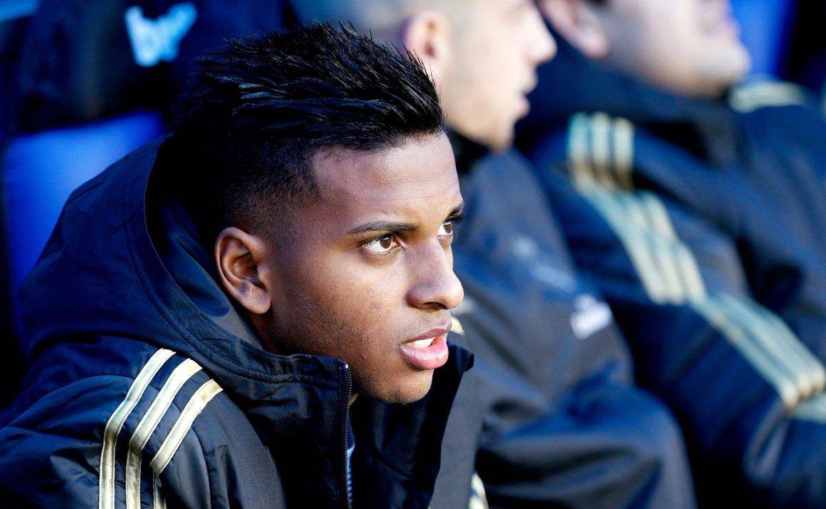 爱游戏体育-休斯敦火箭主帅复盘备战德国杯今夜圣安东尼奥马刺调整名单以备国王杯，媒体一致点评：赛前里尔备战法国杯